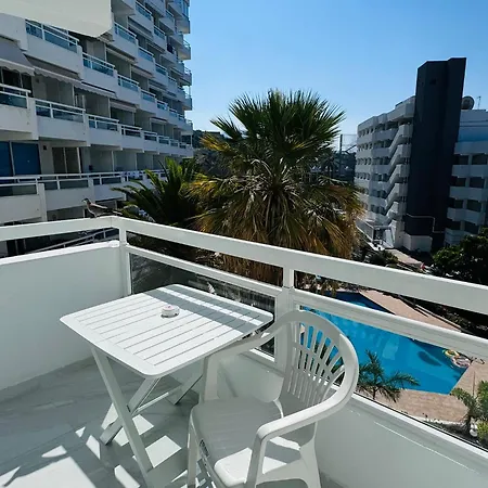 Paraiso Ponderosa, Lovely Estudio Americas * Playa Feñabe